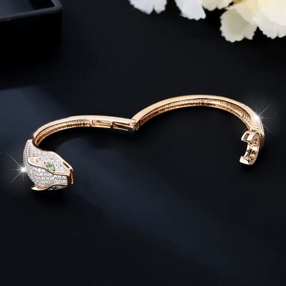 Elegant Silver Diamond Leopard Head Bangle Bracelet - Picture 2 of 3